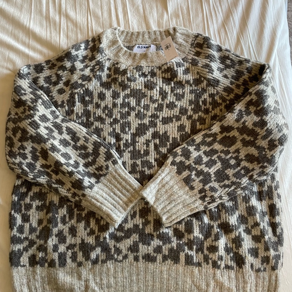 Old Navy Animal Print Knit Sweater